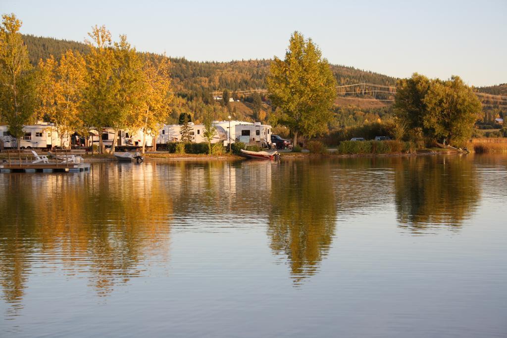 Robert'S Roost Rv Park Resort Quesnel Εξωτερικό φωτογραφία