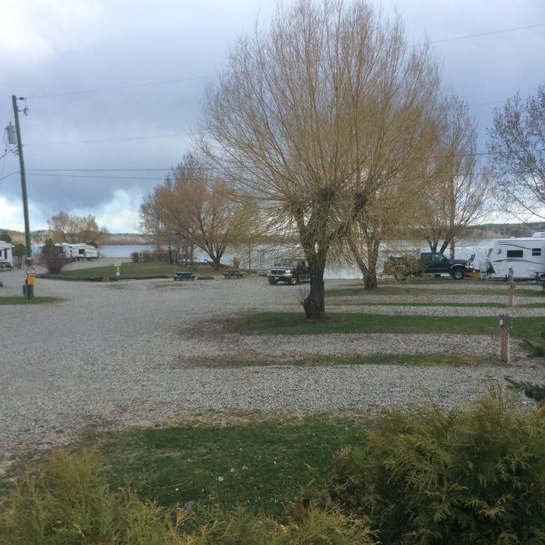 Robert'S Roost Rv Park Resort Quesnel Εξωτερικό φωτογραφία