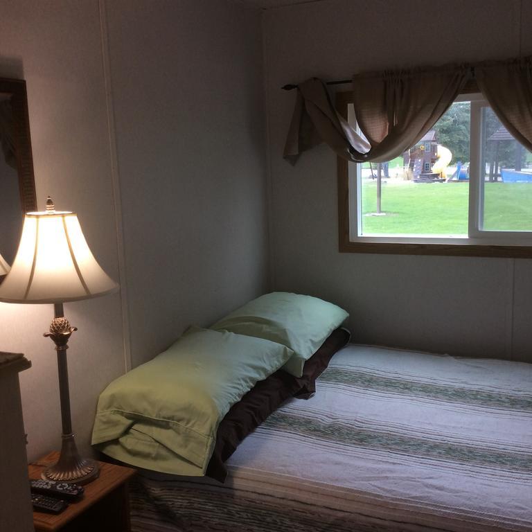 Robert'S Roost Rv Park Resort Quesnel Εξωτερικό φωτογραφία